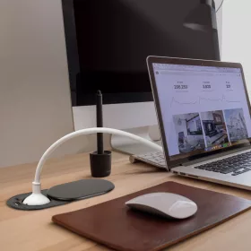   Delight 20463BK Rejtett, beépíthető konnektor + USB + Type-C - "Slide it" technológiával