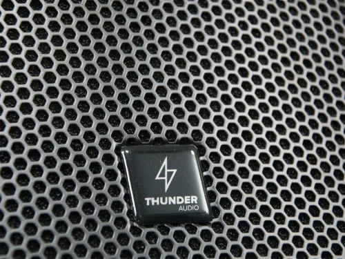 Thunder FLASH-12 700/1400W (12") Bi-Amp aktív hangfal + Bluetooth
