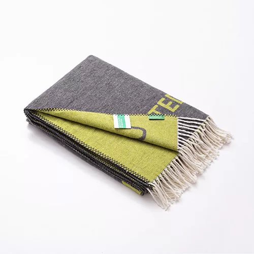 Benetton BE-0482 takaró pléd, 140x190 cm 60%pamut, 40% akril