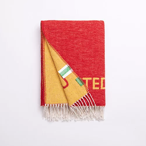 Benetton BE-0485 takaró pléd, 140x190 cm 60%pamut, 40% akril,