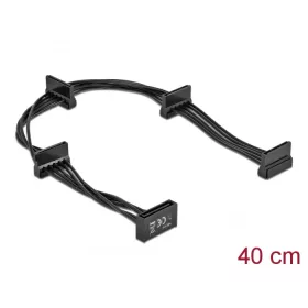   Delock SATA-tápkábel 15 tűs csatlakozódugóval > 4 x 15 tűs SATA-csatlakozóhüvely, 40 cm, fekete (DL-60395)