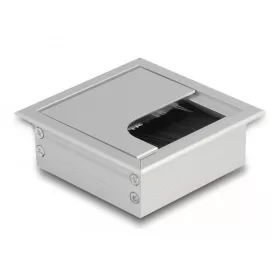   Delock Kábel tömítő/rendező asztalba szerelt változathoz kefével 80 x 80 x 28 mm méretű, ezüst (DL-66860)