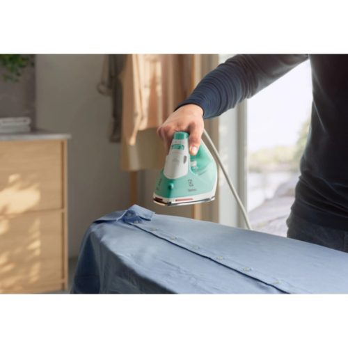 Electrolux E5SI2-2AM Care 500 zöld gőzölős vasaló, 2200W