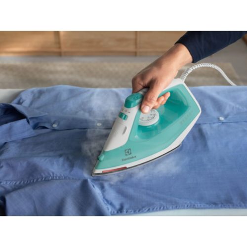 Electrolux E5SI2-2AM Care 500 zöld gőzölős vasaló, 2200W
