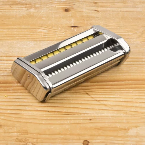 G3 Ferrari G20121 elektromos tésztakészítő, 90W, 9 féle tésztavastagság, 5 féle tésztaforma, 2 sebesség fokozat