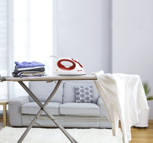 Girmi ST01 gőzőlős vasaló, 1500 W, 150 ml-es tartállyal 